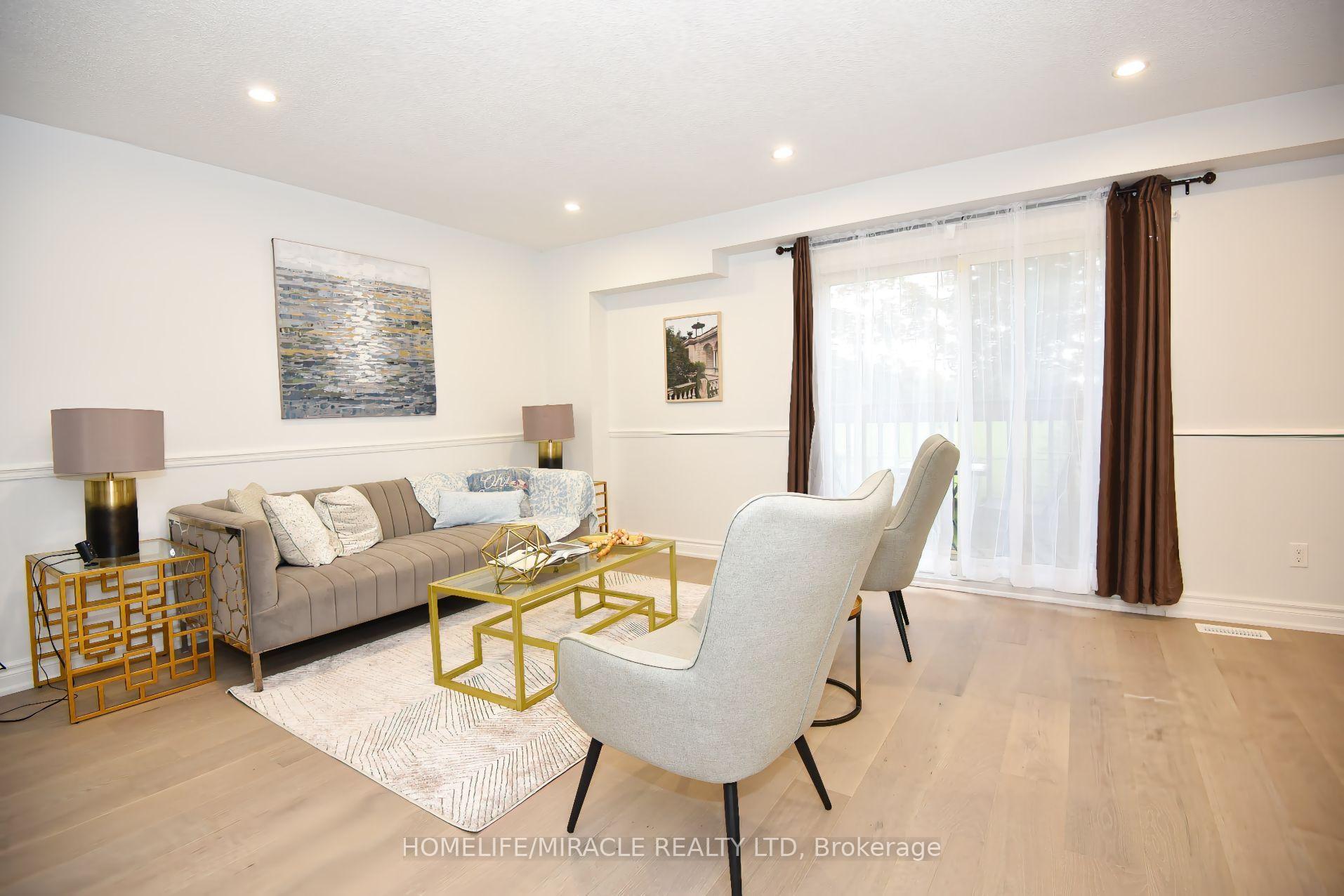 Photo 15 of 1338 Brands Court, Pickering, Liverpool — HOMEH