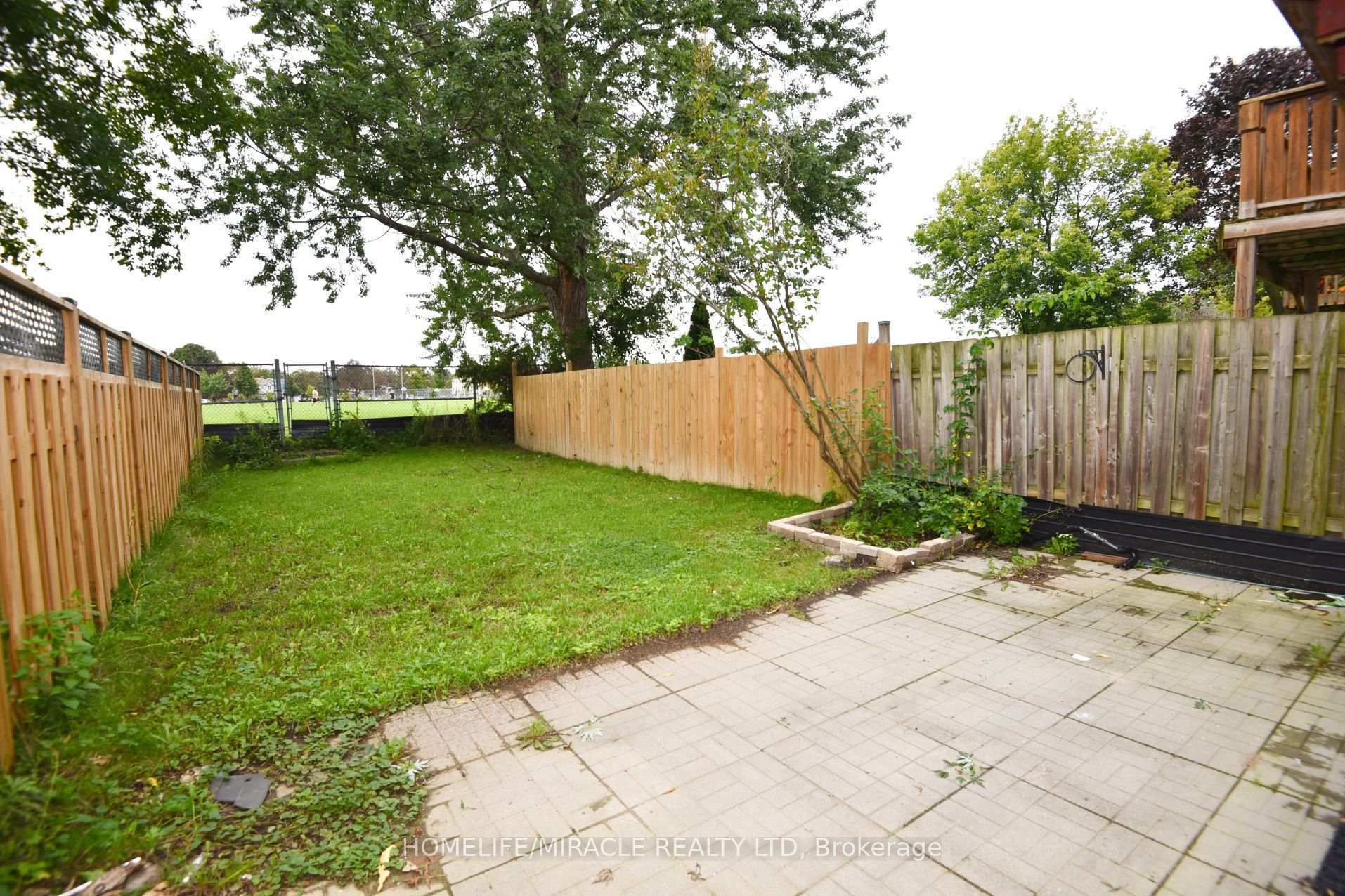Photo 41 of 1338 Brands Court, Pickering, Liverpool — HOMEH