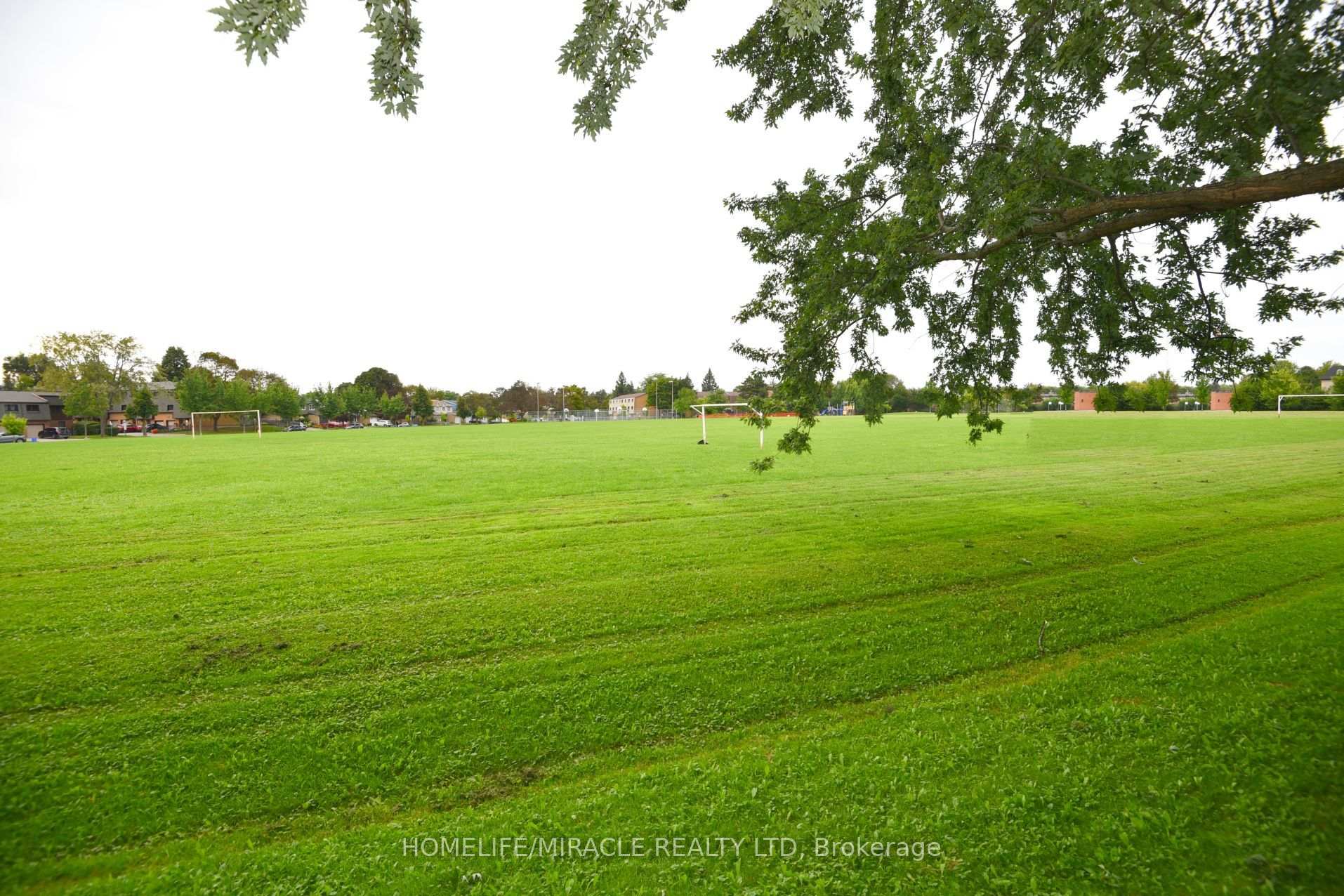 Photo 44 of 1338 Brands Court, Pickering, Liverpool — HOMEH