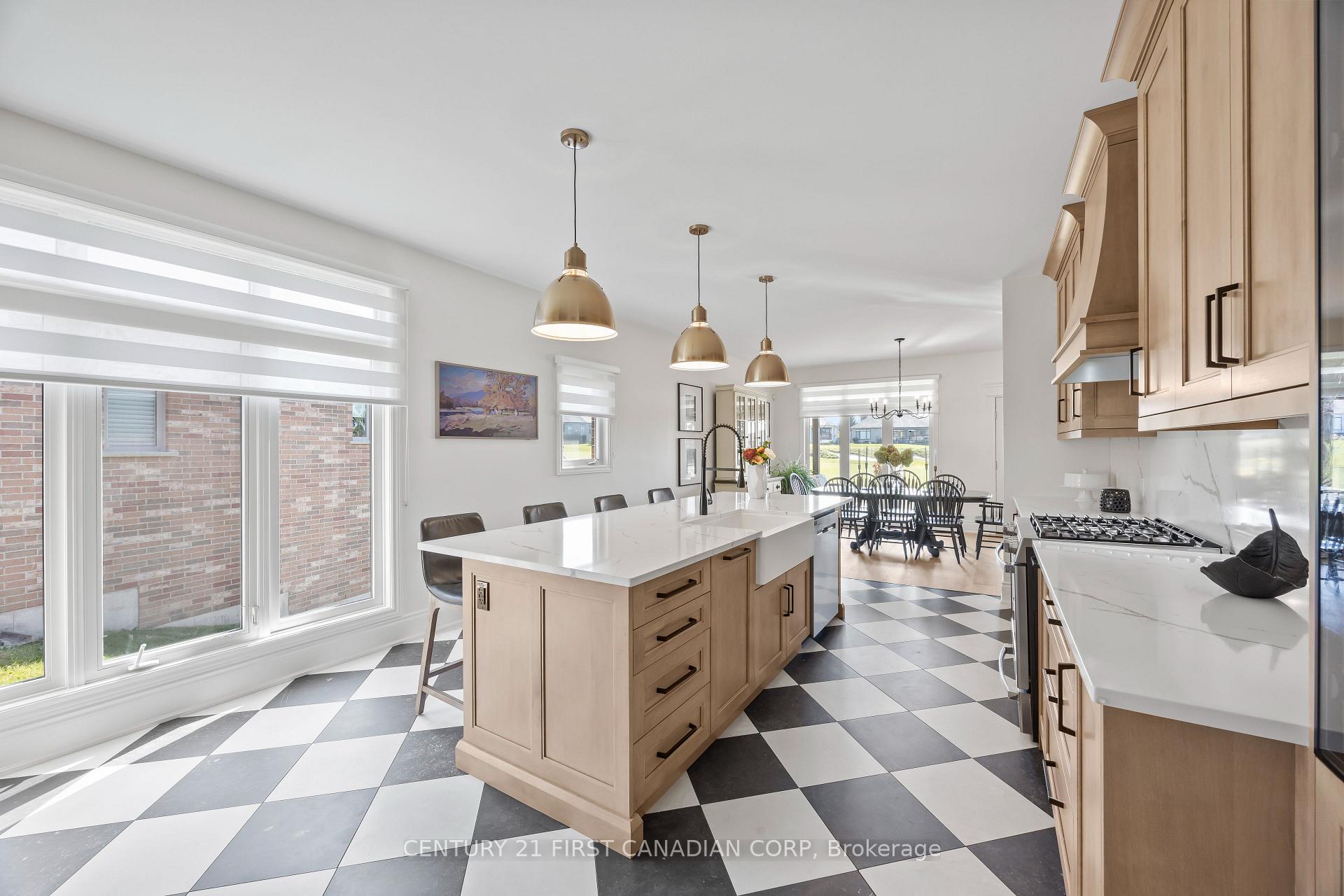 Photo 14 of 1048 Sandy Somerville Drive, London, South A — HOMEH