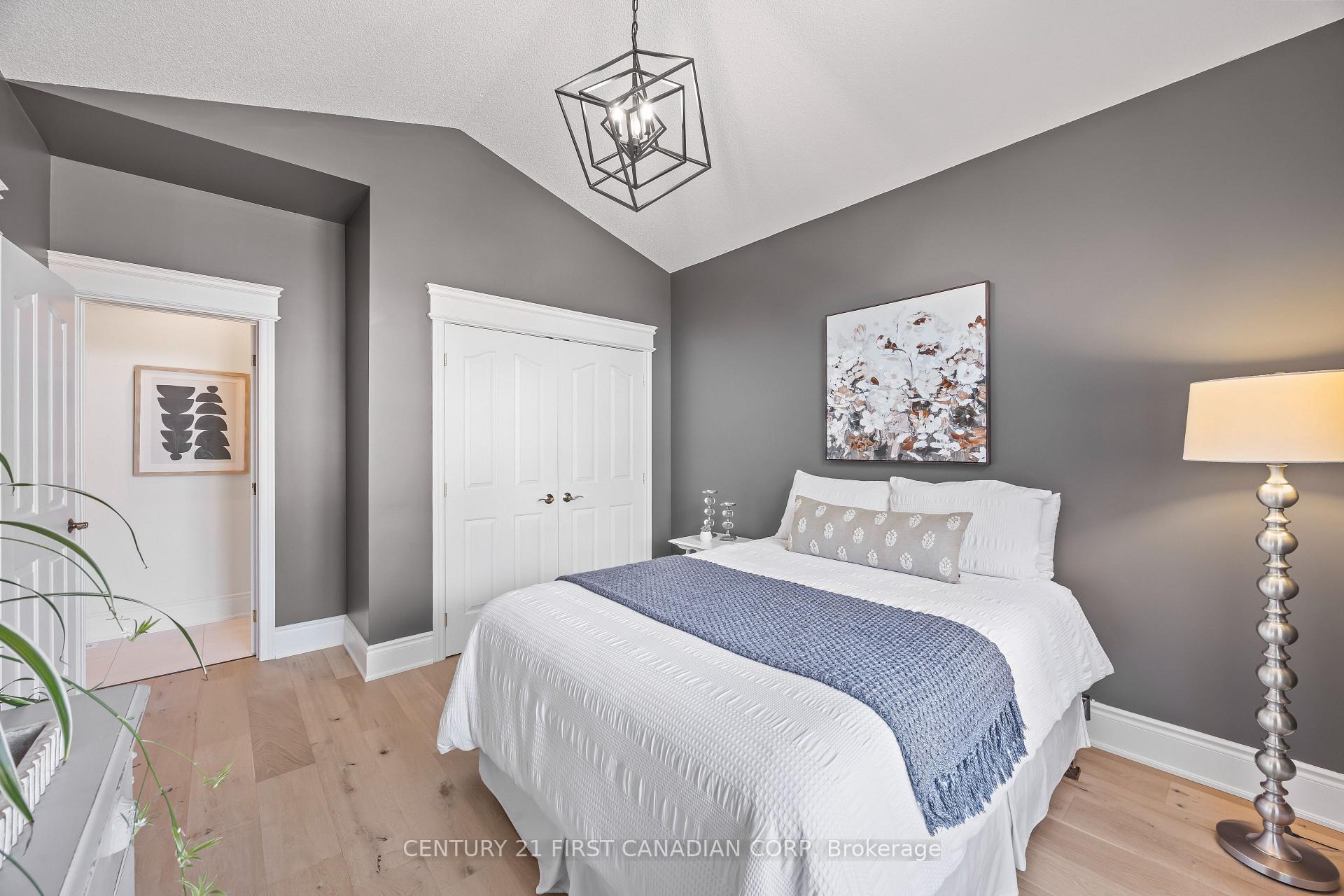 Photo 20 of 1048 Sandy Somerville Drive, London, South A — HOMEH