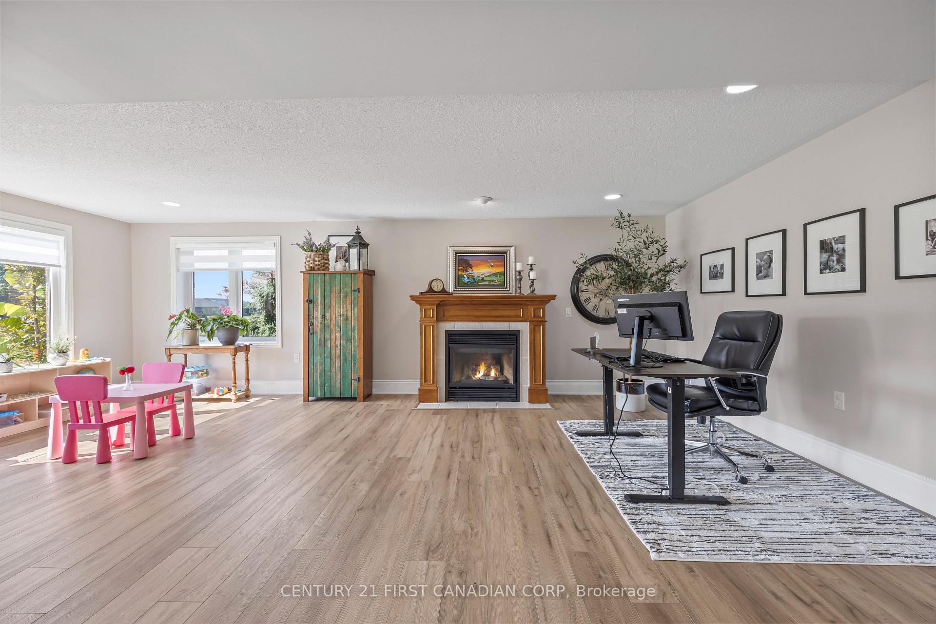 Photo 26 of 1048 Sandy Somerville Drive, London, South A — HOMEH