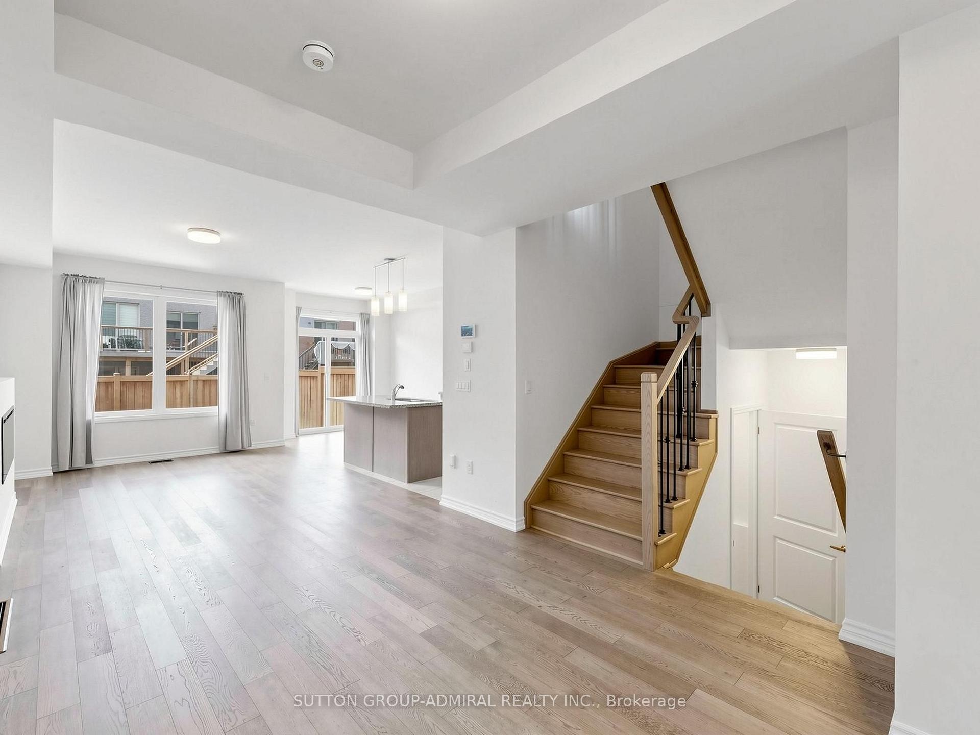 Photo 12 of 1475 Blackmore Street, Innisfil, Alcona — HOMEH