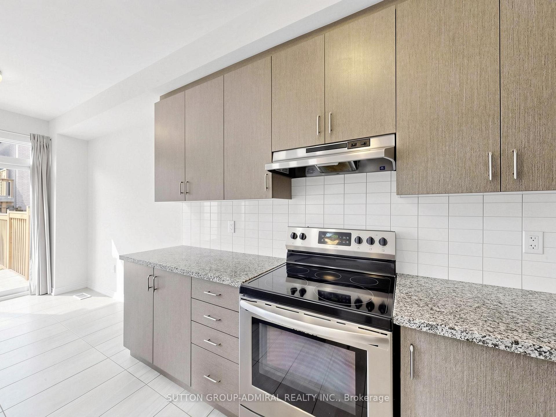 Photo 29 of 1475 Blackmore Street, Innisfil, Alcona — HOMEH