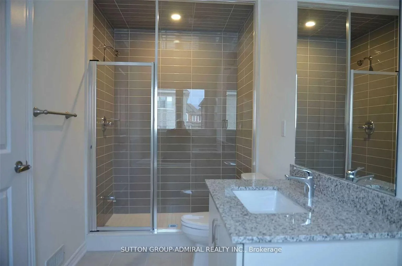 Photo 8 of 1475 Blackmore Street, Innisfil, Alcona — HOMEH