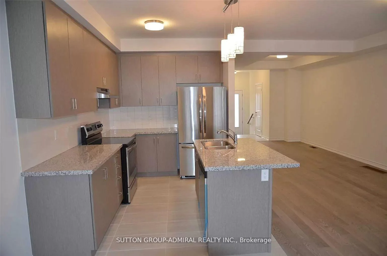 Photo 25 of 1475 Blackmore Street, Innisfil, Alcona — HOMEH