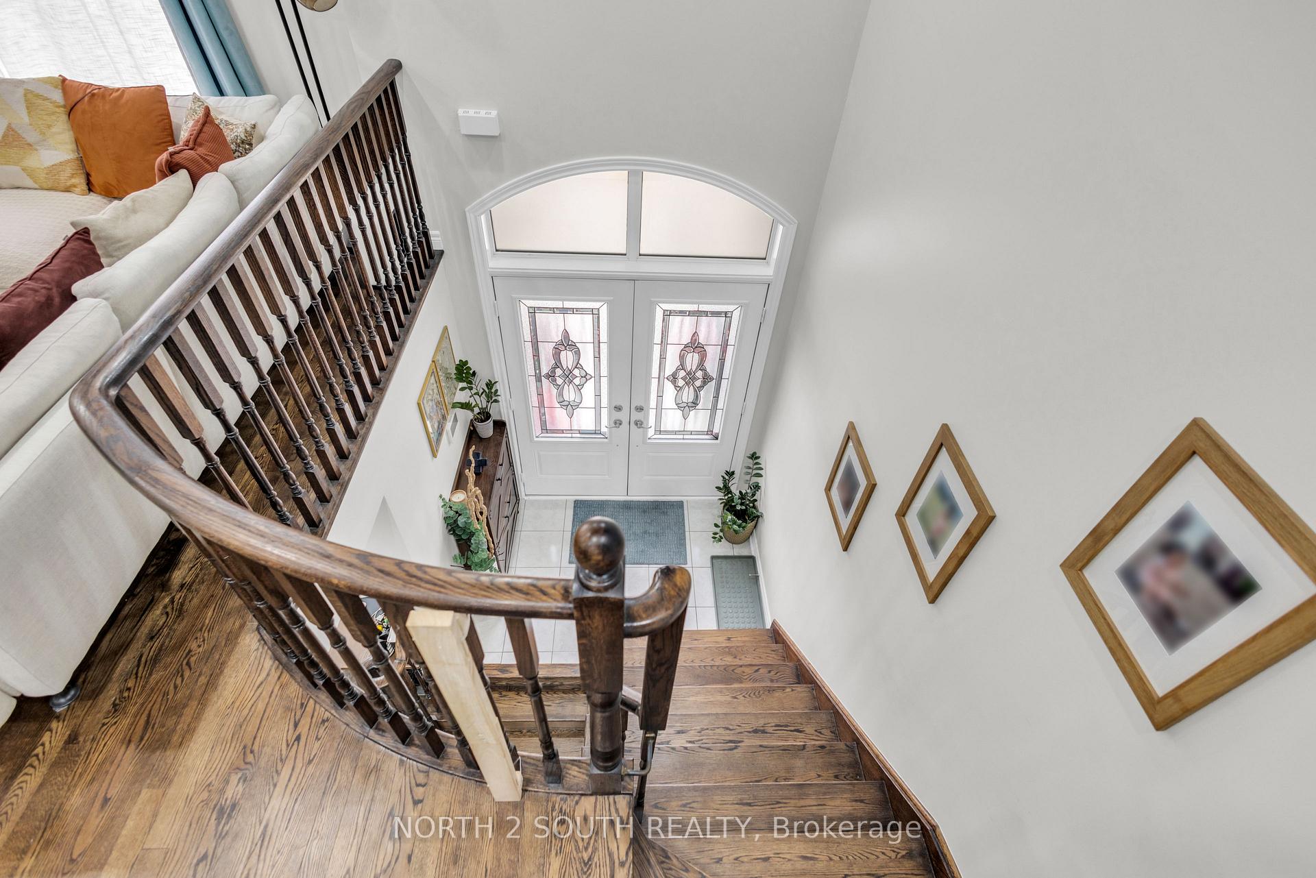 Photo 6 of 110 Grand Trunk Avenue, Vaughan, Patterson — HOMEH