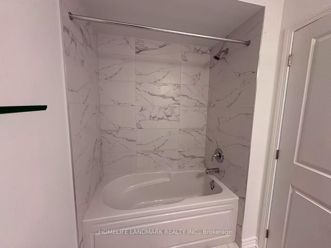 Photo 9 of 3280 Meadowridge Drive, Oakville, Joshua Meadows — HOMEH