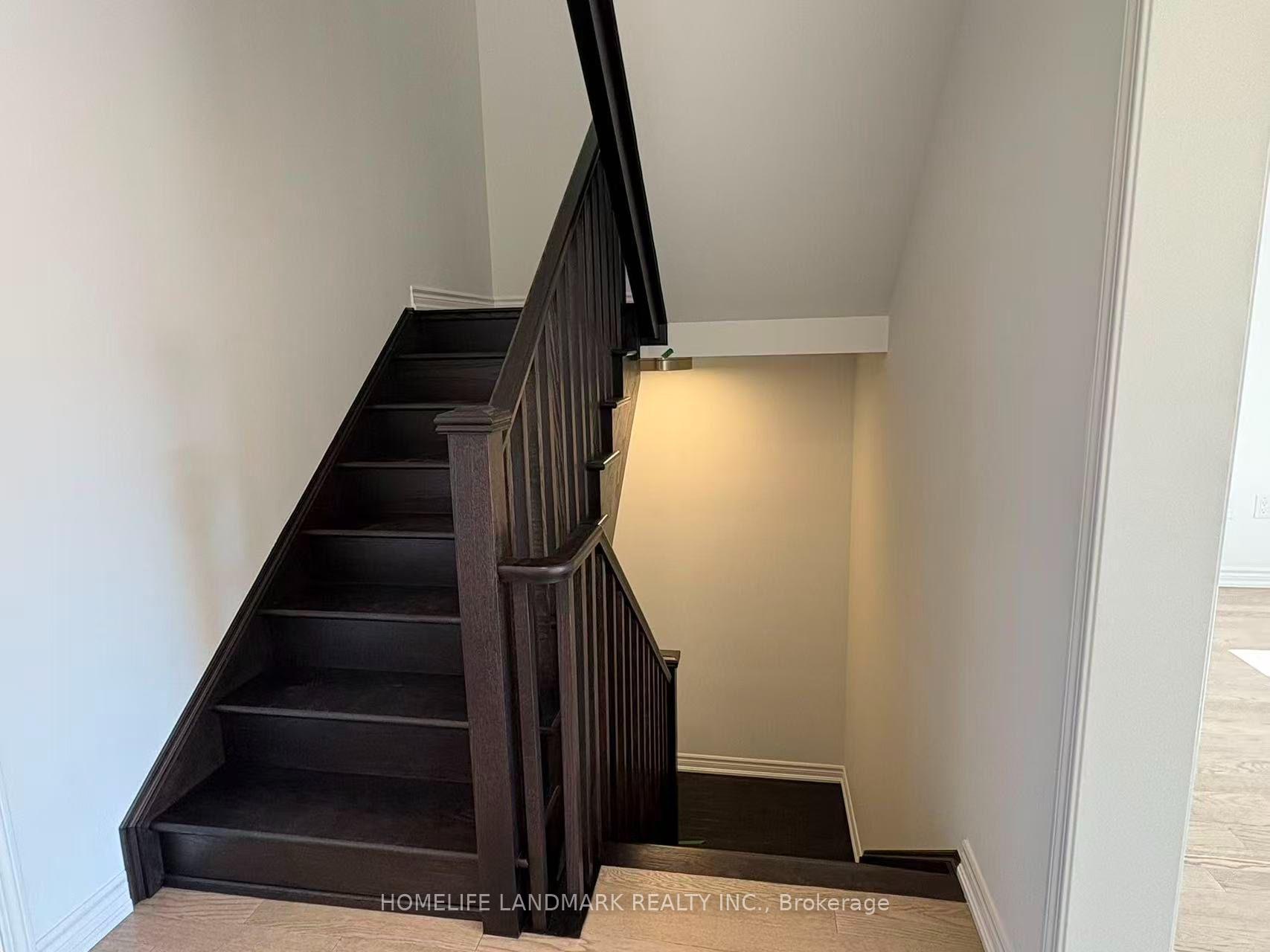 Photo 26 of 3280 Meadowridge Drive, Oakville, Joshua Meadows — HOMEH