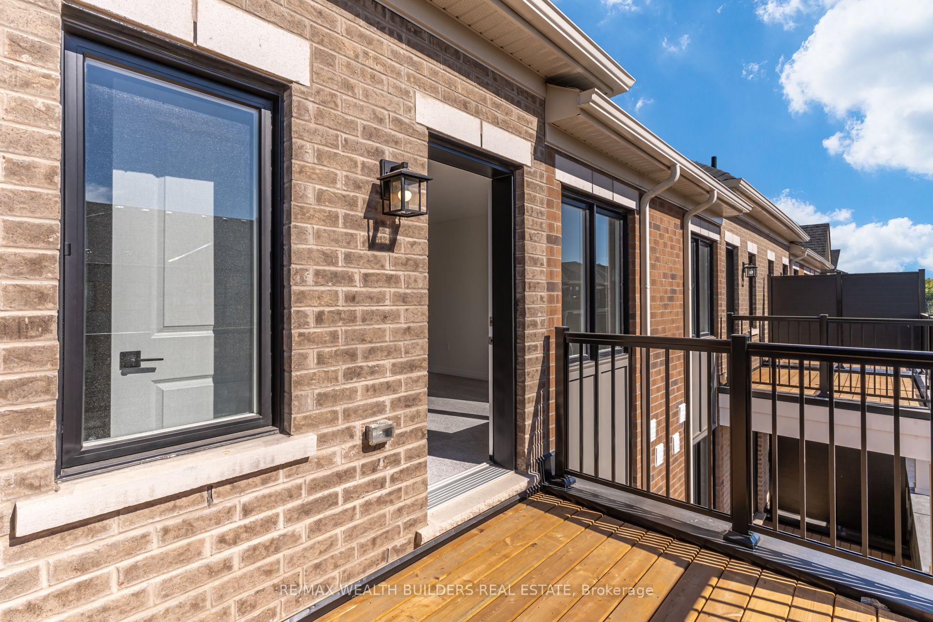 Photo 24 of 6 Thornbird Crescent, Brampton, Northwest Brampton — HOMEH