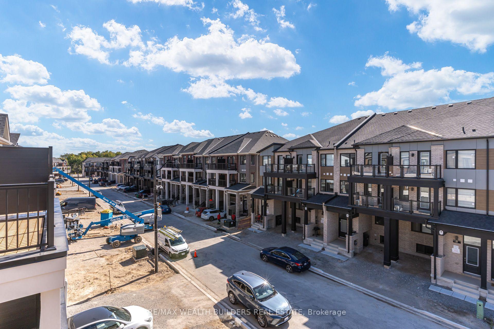 Photo 26 of 6 Thornbird Crescent, Brampton, Northwest Brampton — HOMEH