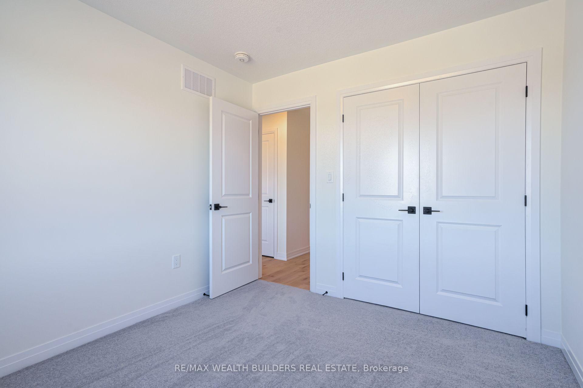 Photo 29 of 6 Thornbird Crescent, Brampton, Northwest Brampton — HOMEH