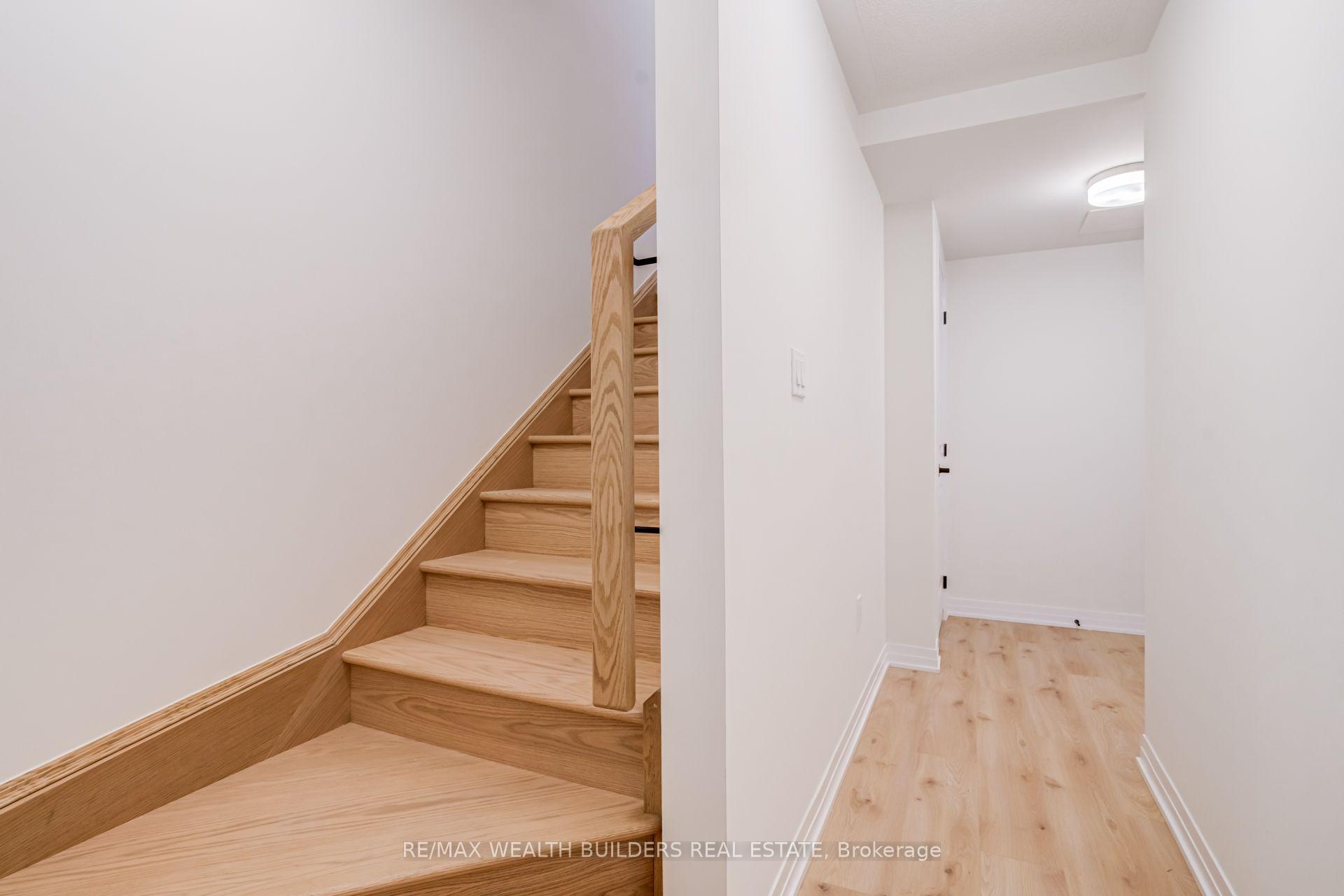 Photo 46 of 6 Thornbird Crescent, Brampton, Northwest Brampton — HOMEH