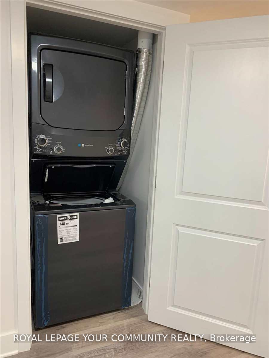 Photo 12 of Unit Lower, 16 Belvedere Boulevard, Brantford, Fairview/Greenbrier — HOMEH