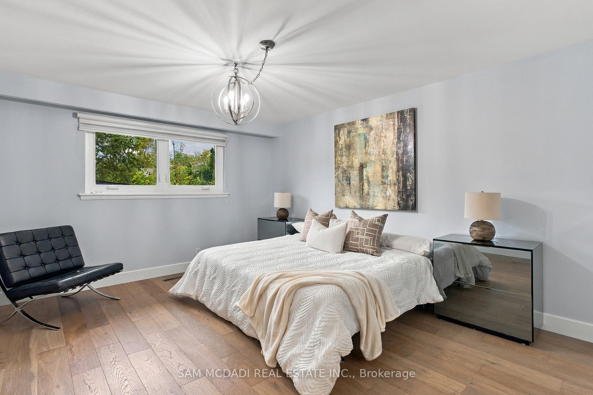 Photo 13 of 1357 Saginaw Crescent, Mississauga, Lorne Park — HOMEH