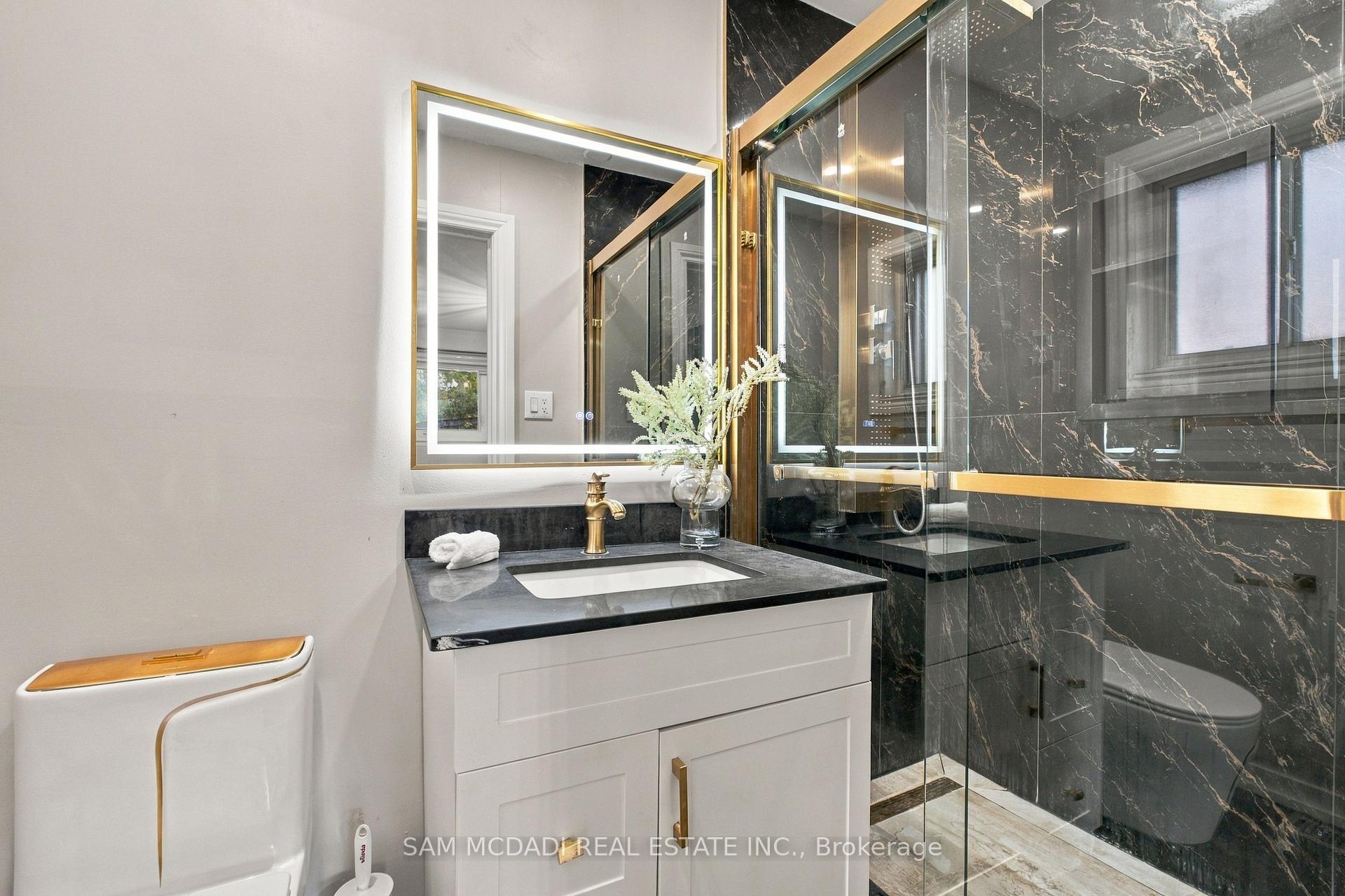 Photo 15 of 1357 Saginaw Crescent, Mississauga, Lorne Park — HOMEH