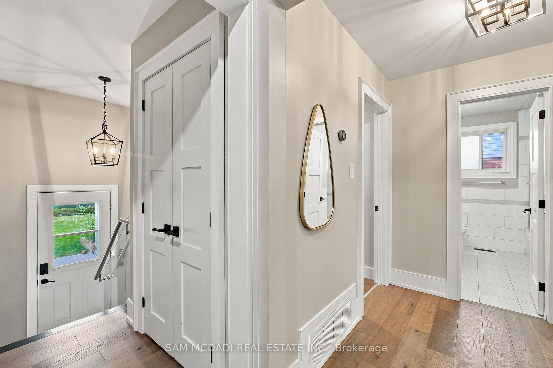 Photo 23 of 1357 Saginaw Crescent, Mississauga, Lorne Park — HOMEH