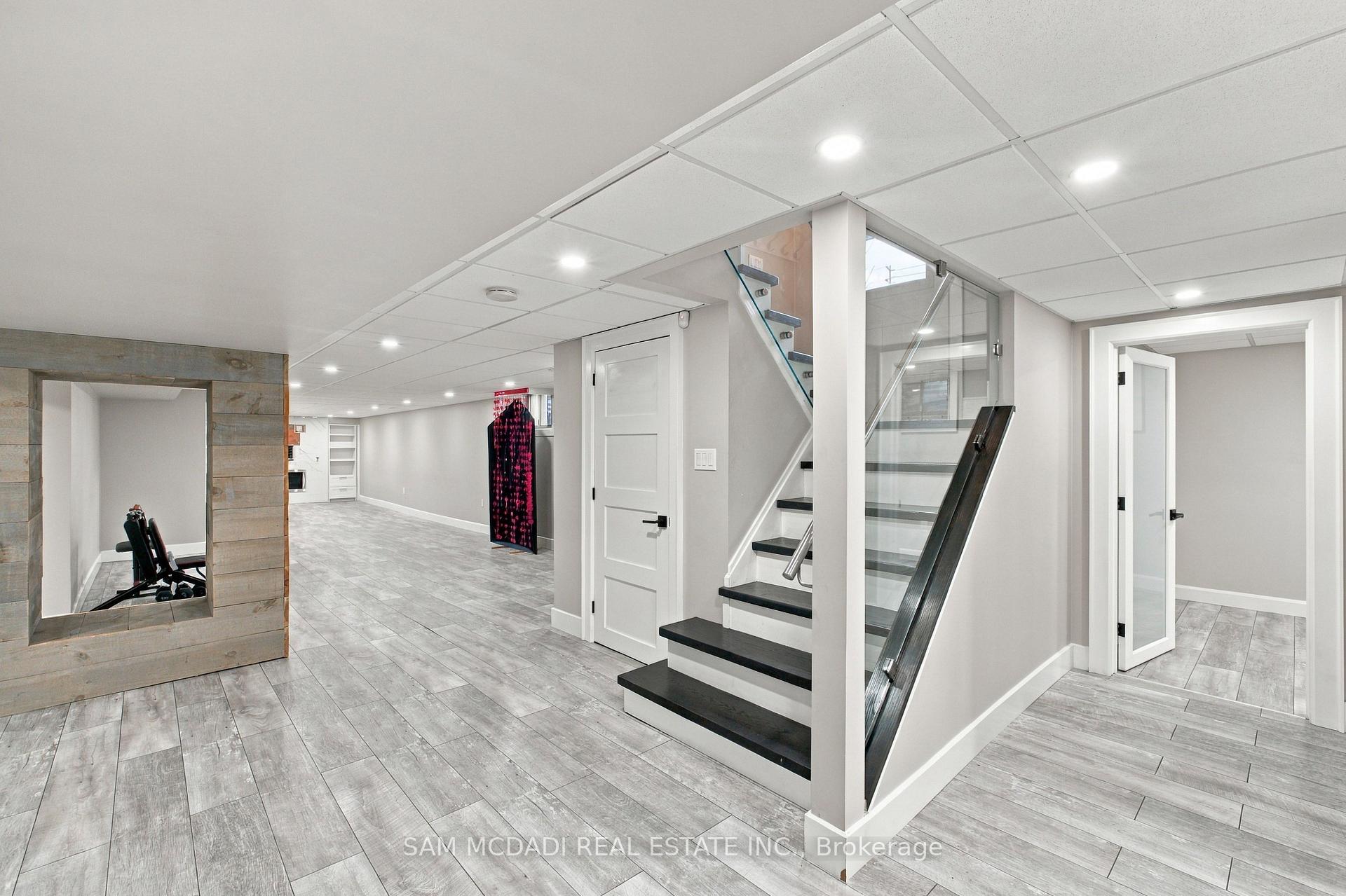 Photo 24 of 1357 Saginaw Crescent, Mississauga, Lorne Park — HOMEH