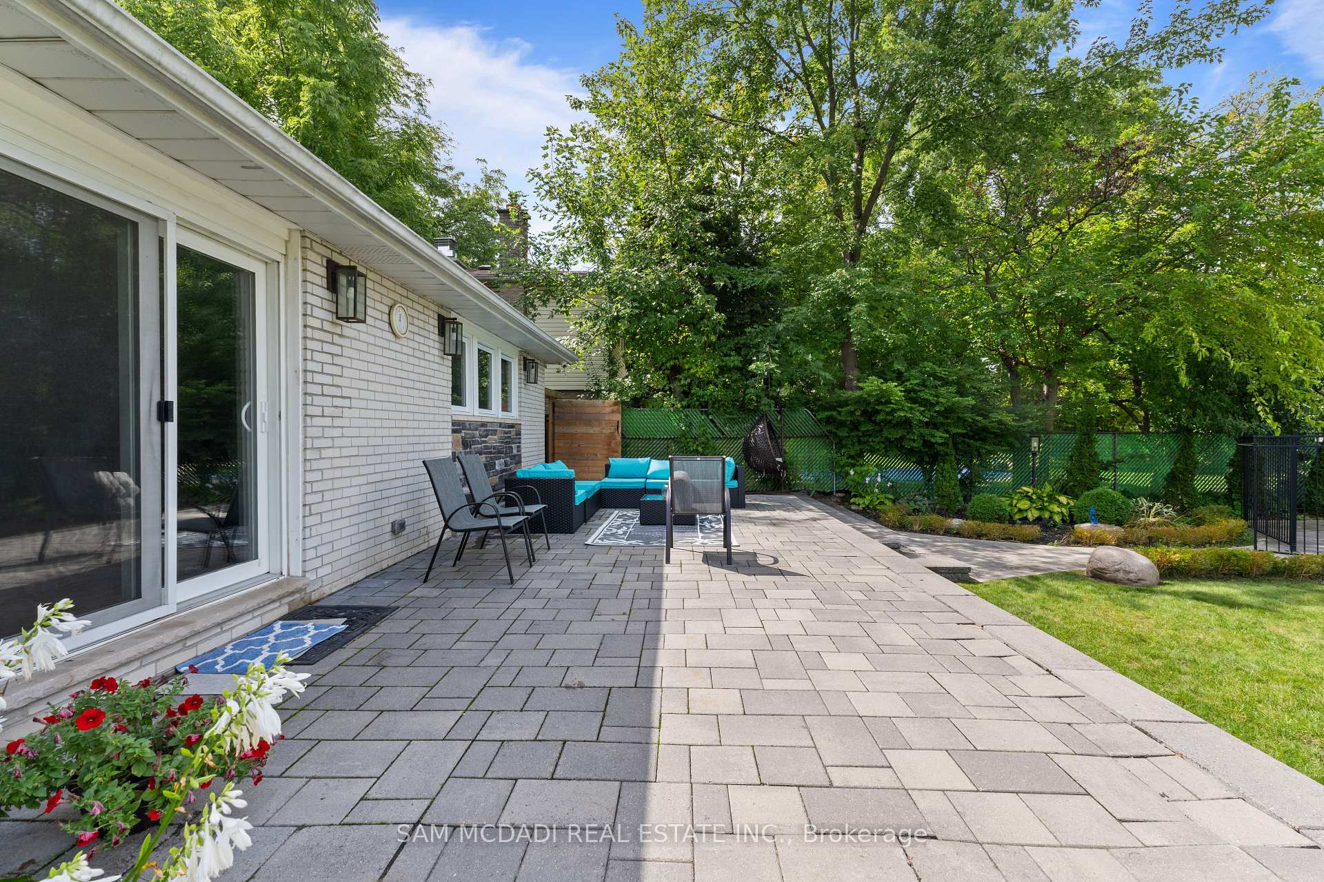 Photo 38 of 1357 Saginaw Crescent, Mississauga, Lorne Park — HOMEH