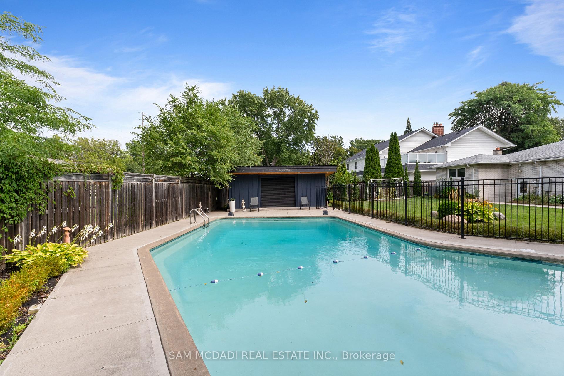 Photo 41 of 1357 Saginaw Crescent, Mississauga, Lorne Park — HOMEH