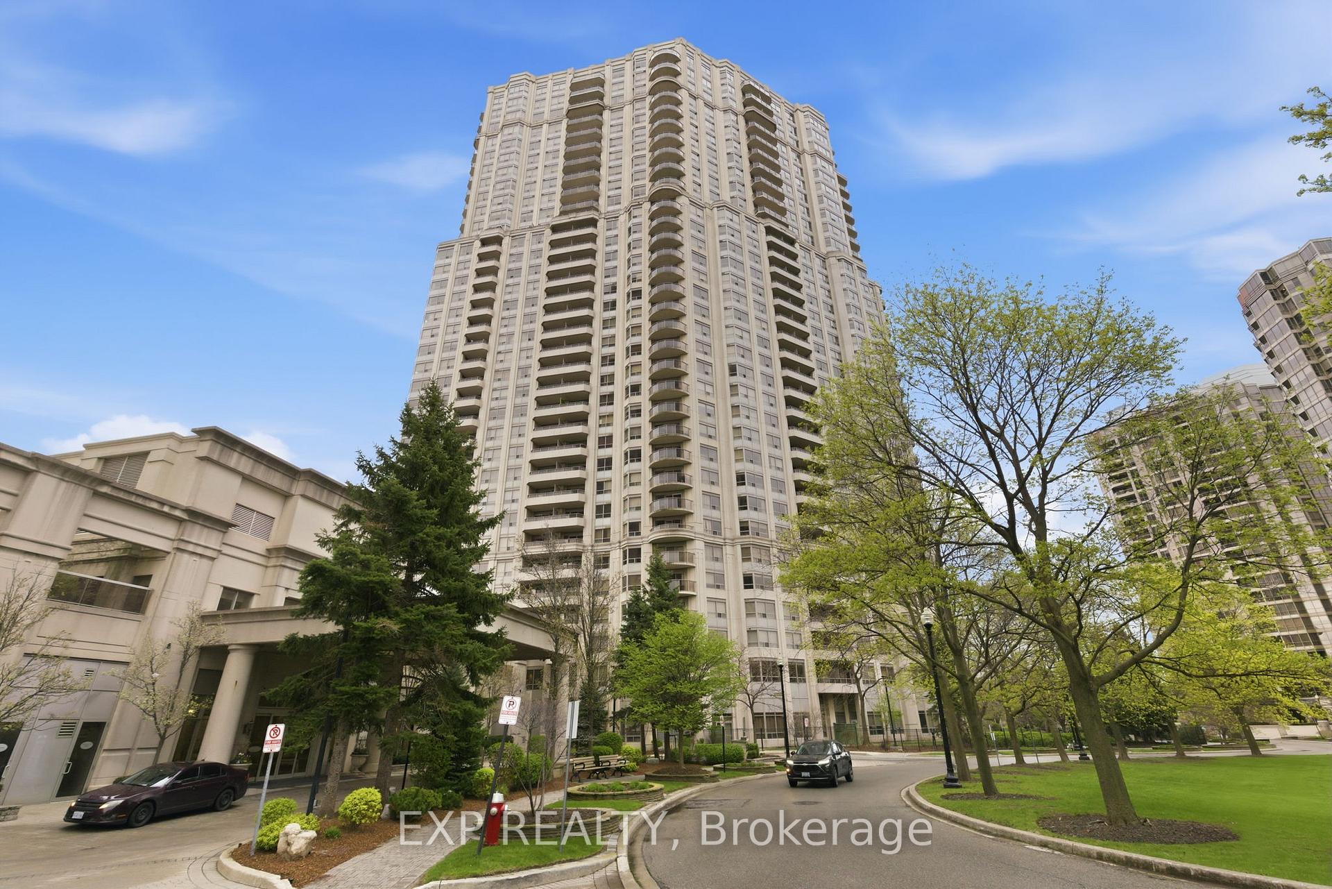 Photo of Unit 2120, 25 Kingsbridge Garden Circle