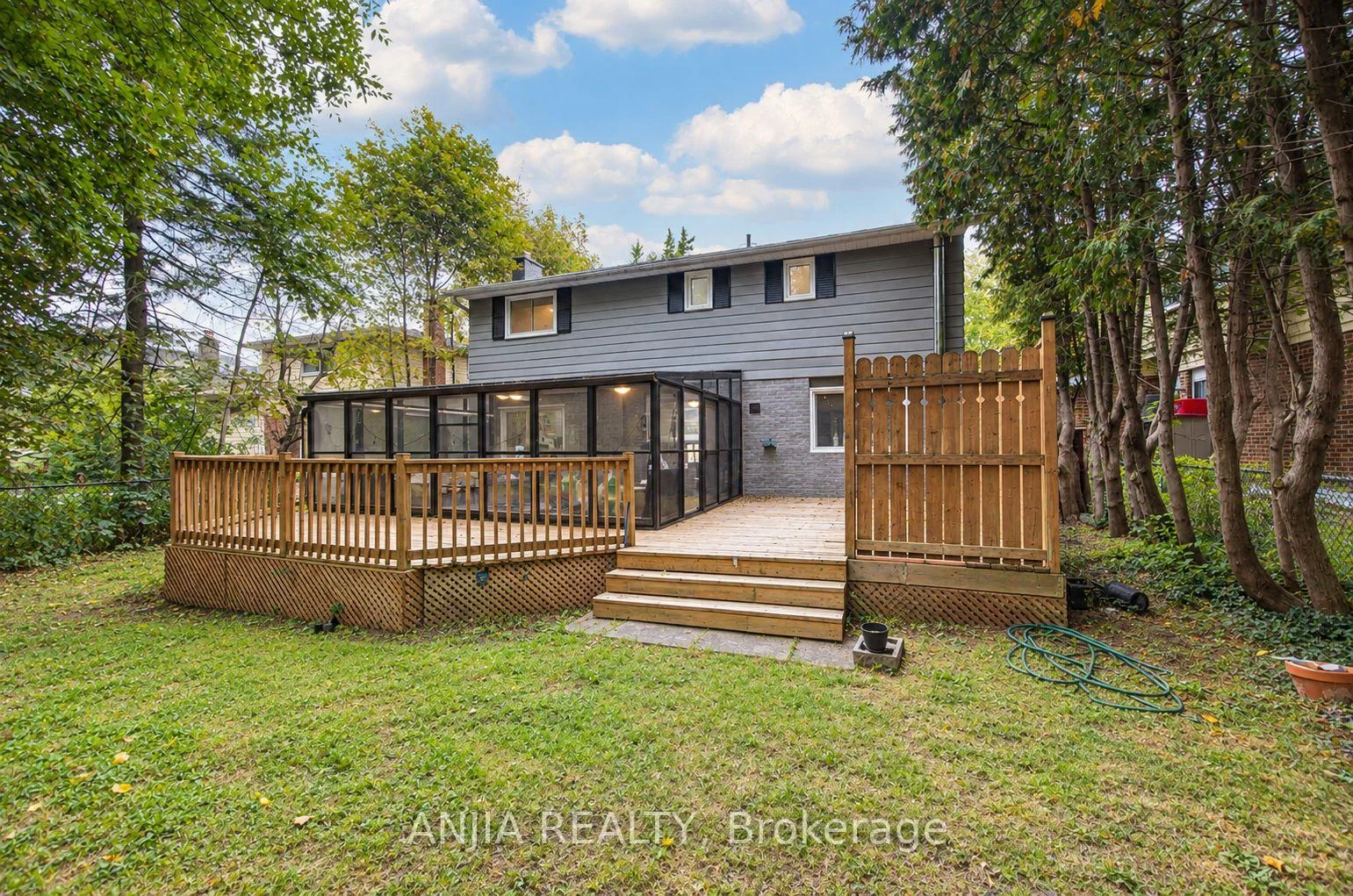 Photo 55 of 58 Summerfeldt Crescent, Markham, Unionville — HOMEH