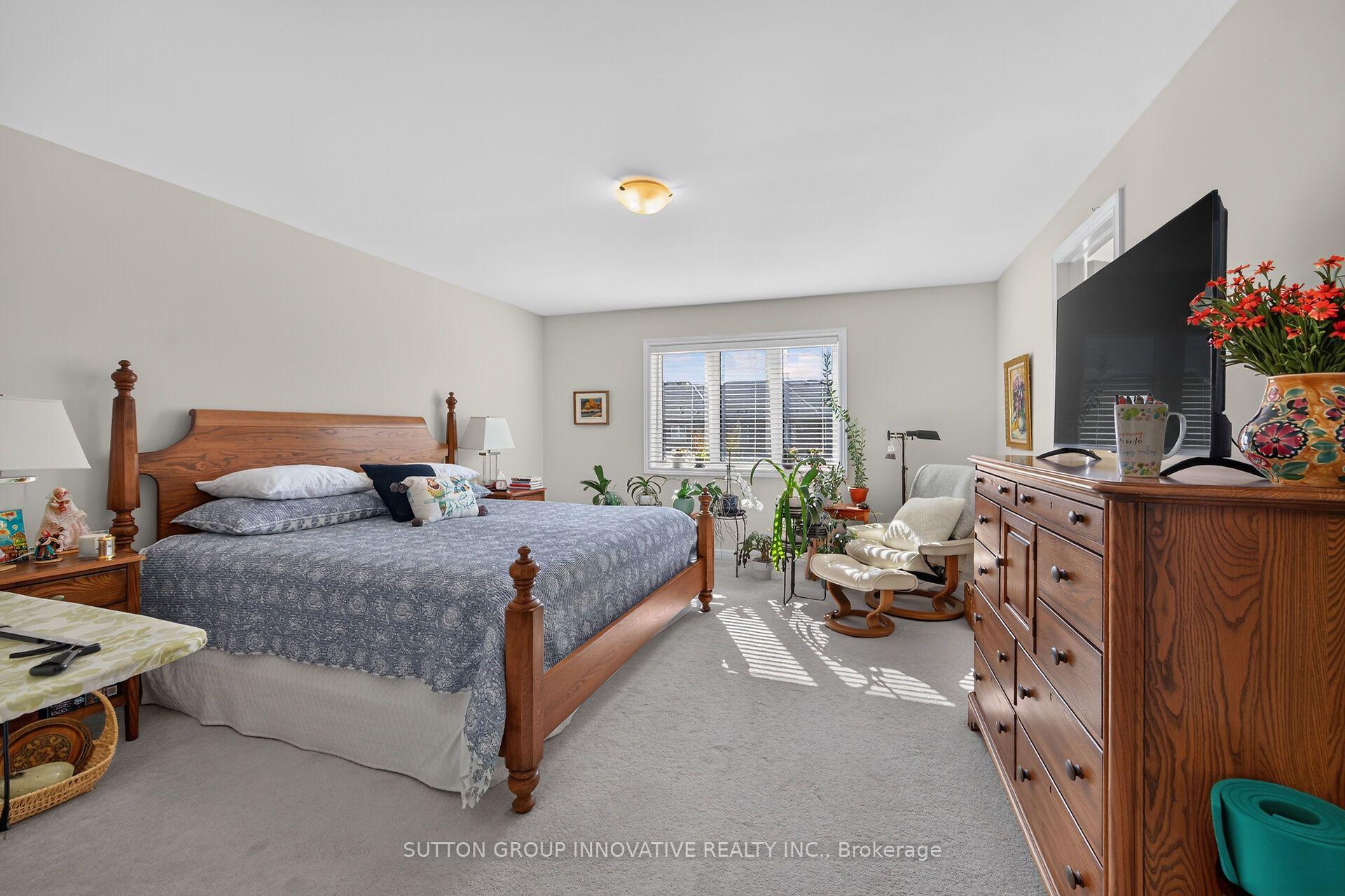 Photo 27 of 8 Callon Drive, Hamilton, Meadowlands — HOMEH