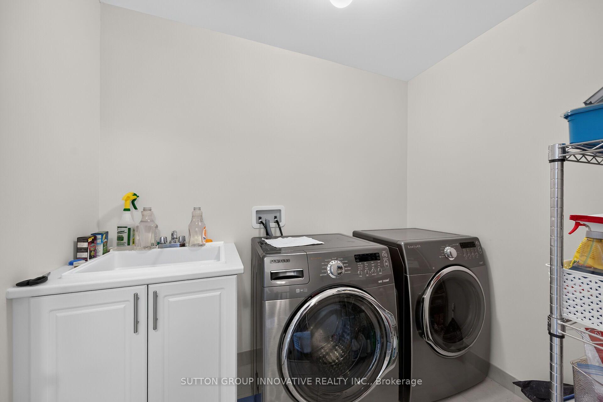 Photo 38 of 8 Callon Drive, Hamilton, Meadowlands — HOMEH