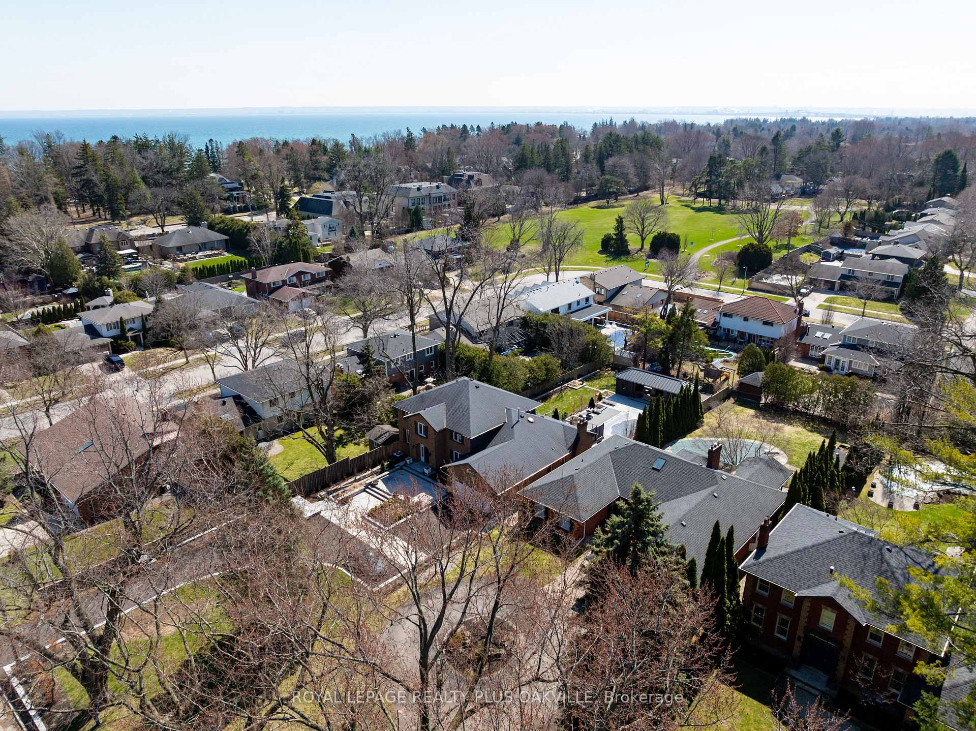Photo 5 of 258 Shoreacres Road, Burlington, Shoreacres — HOMEH