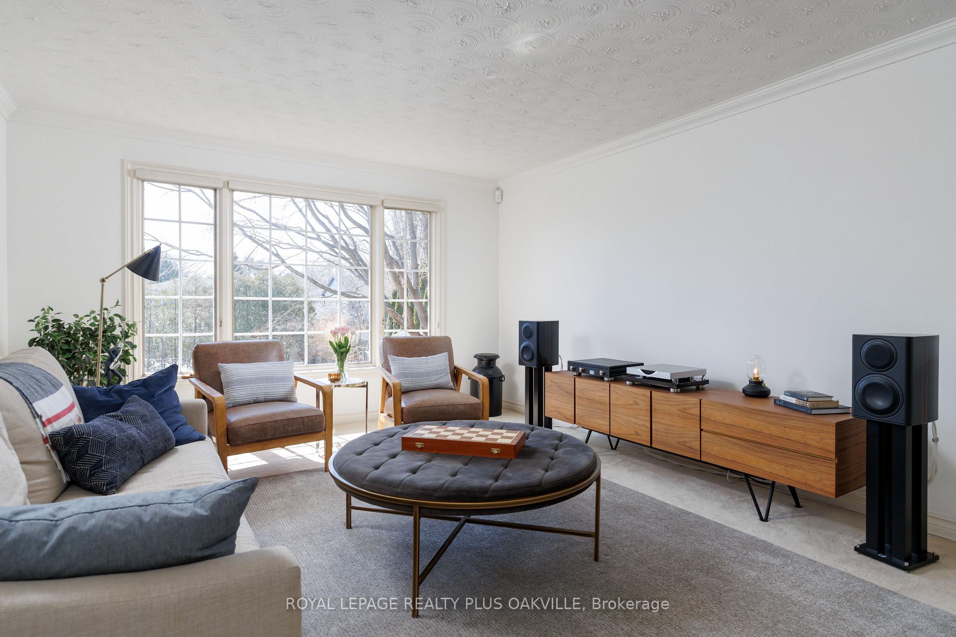 Photo 12 of 258 Shoreacres Road, Burlington, Shoreacres — HOMEH