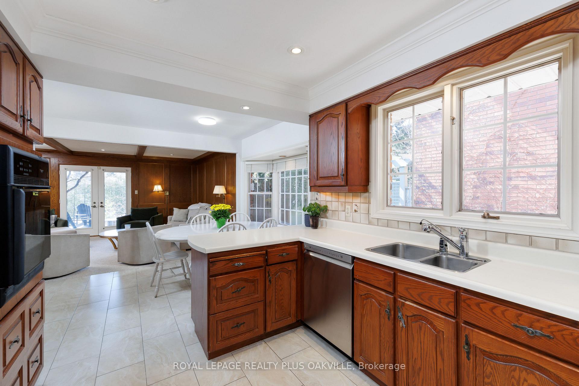 Photo 28 of 258 Shoreacres Road, Burlington, Shoreacres — HOMEH