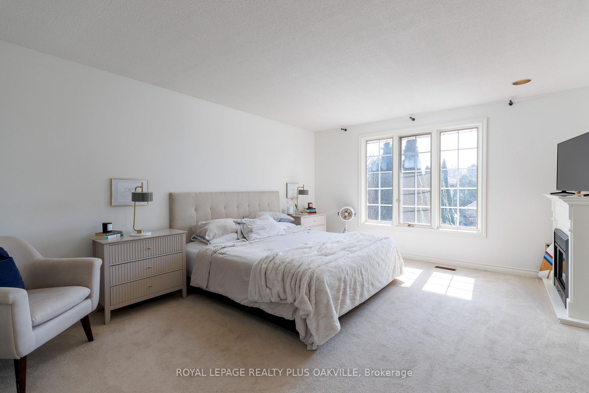 Photo 30 of 258 Shoreacres Road, Burlington, Shoreacres — HOMEH