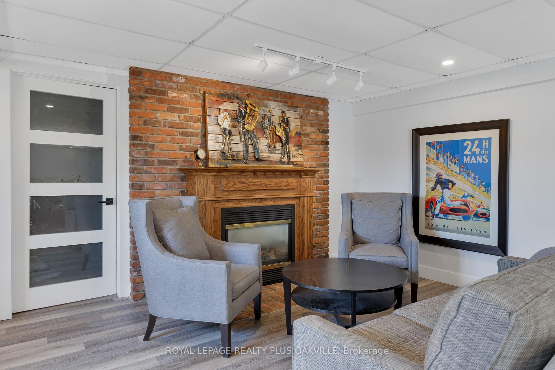 Photo 35 of 258 Shoreacres Road, Burlington, Shoreacres — HOMEH