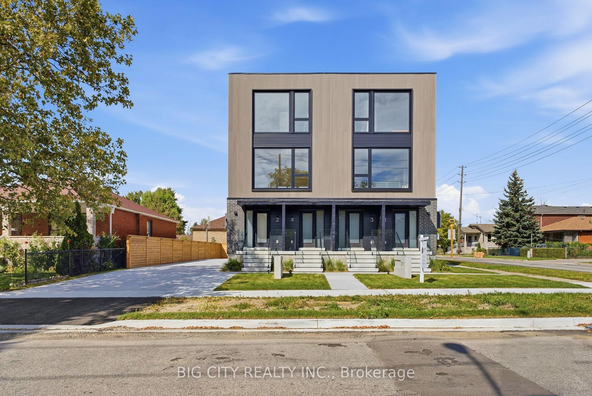 Photo 1 of Unit 2, 276 Lanor Avenue, Etobicoke, Alderwood — HOMEH