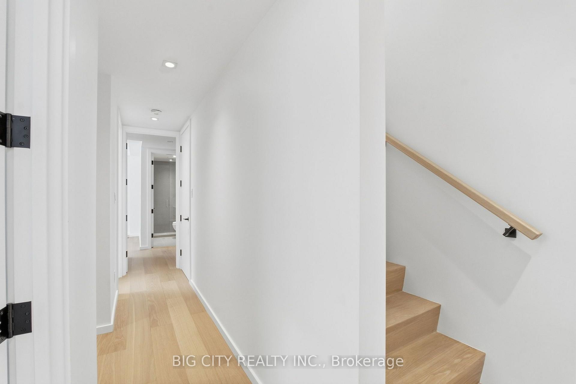 Photo 21 of Unit 2, 276 Lanor Avenue, Etobicoke, Alderwood — HOMEH