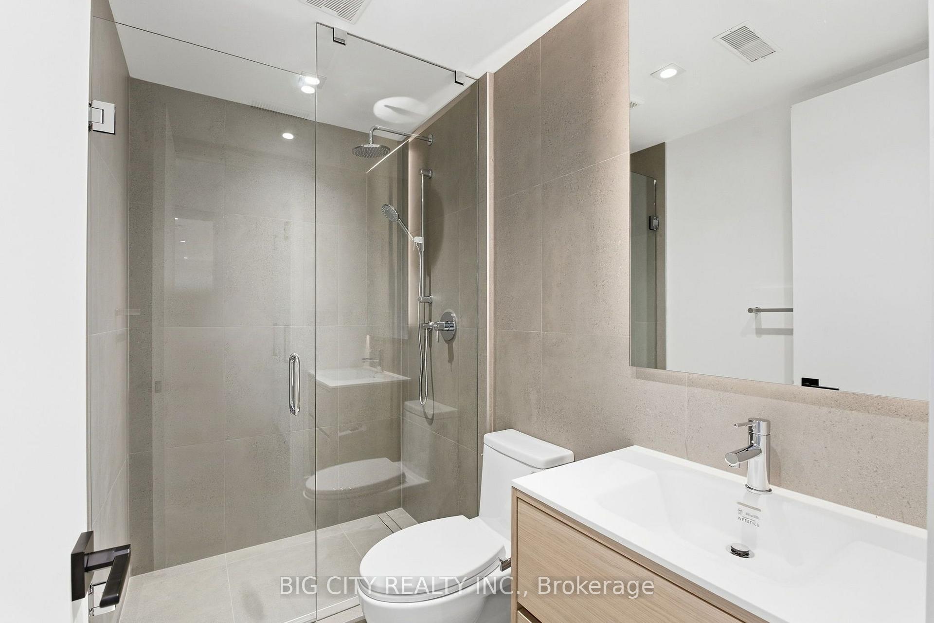 Photo 26 of Unit 2, 276 Lanor Avenue, Etobicoke, Alderwood — HOMEH