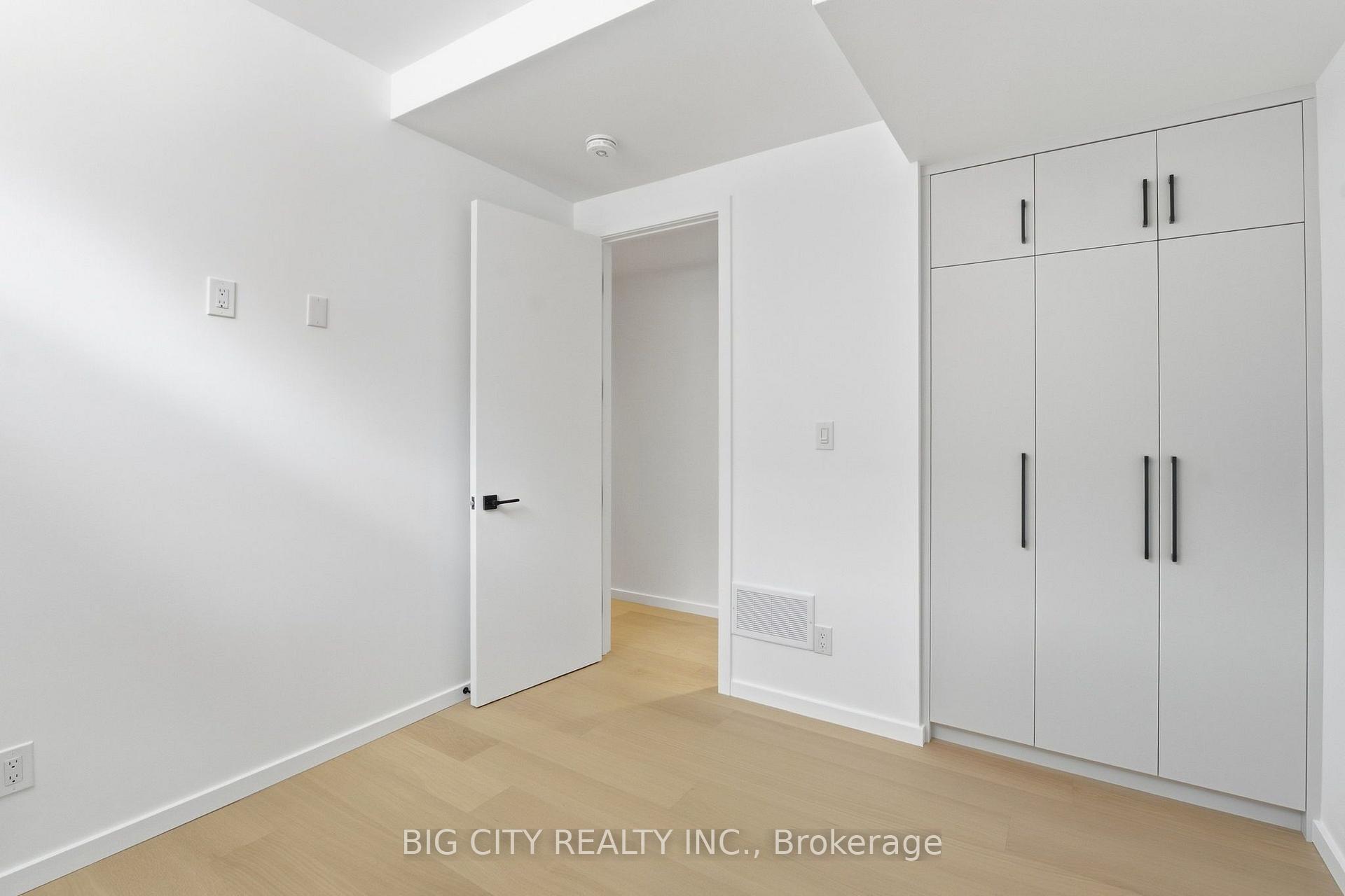 Photo 31 of Unit 2, 276 Lanor Avenue, Etobicoke, Alderwood — HOMEH