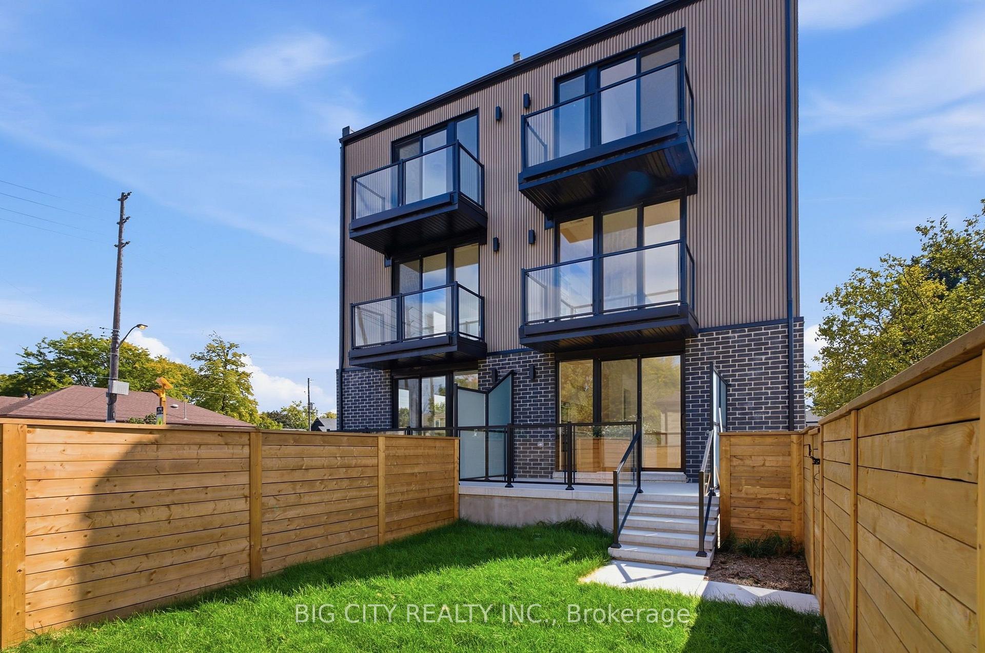 Photo 45 of Unit 2, 276 Lanor Avenue, Etobicoke, Alderwood — HOMEH