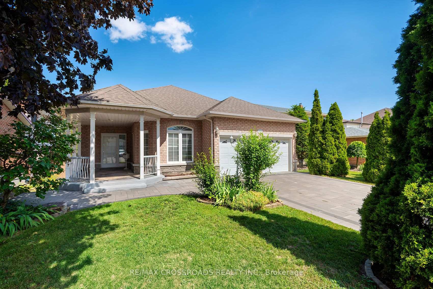Photo 2 of 1859 New Street, Pickering, Amberlea — HOMEH