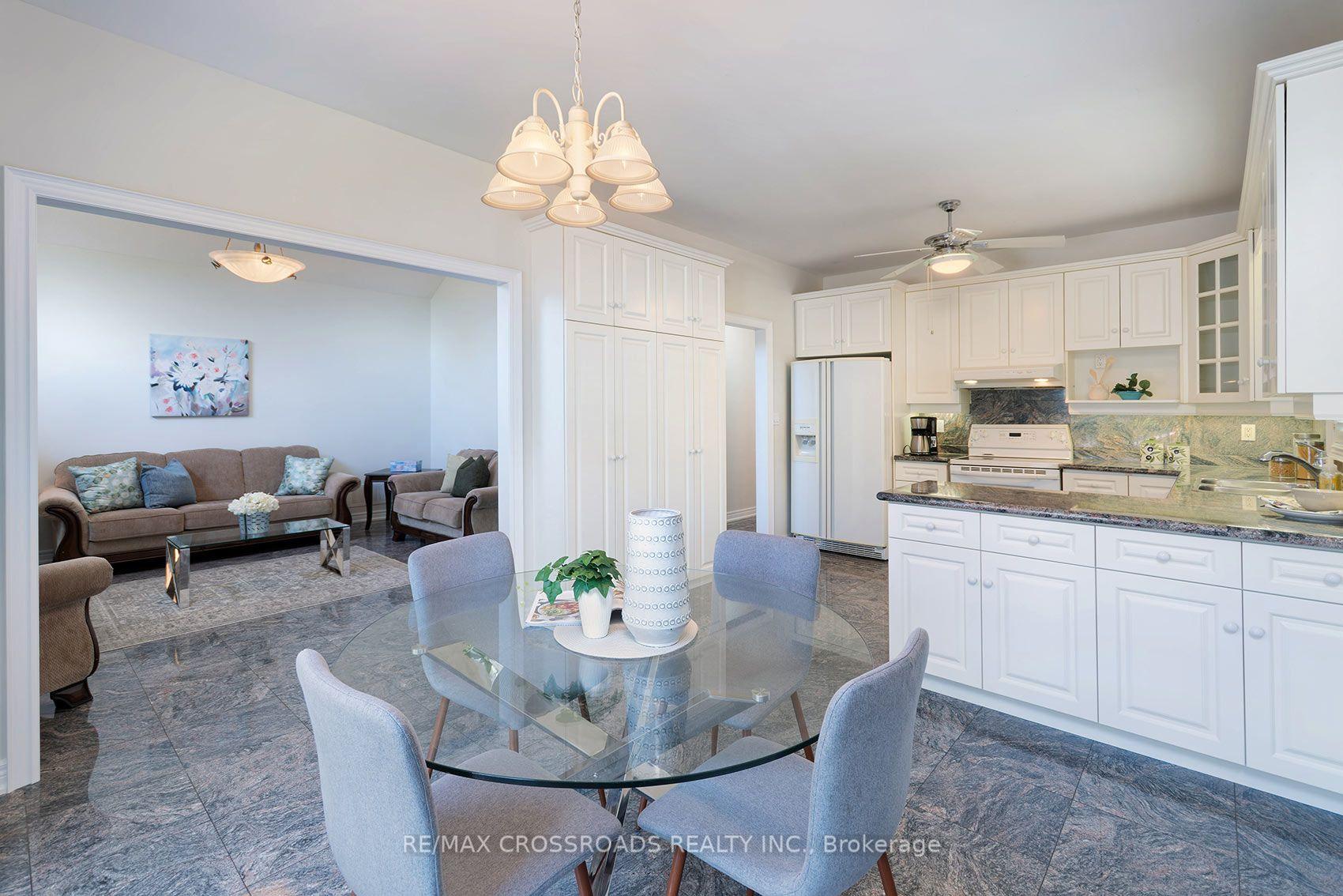 Photo 10 of 1859 New Street, Pickering, Amberlea — HOMEH