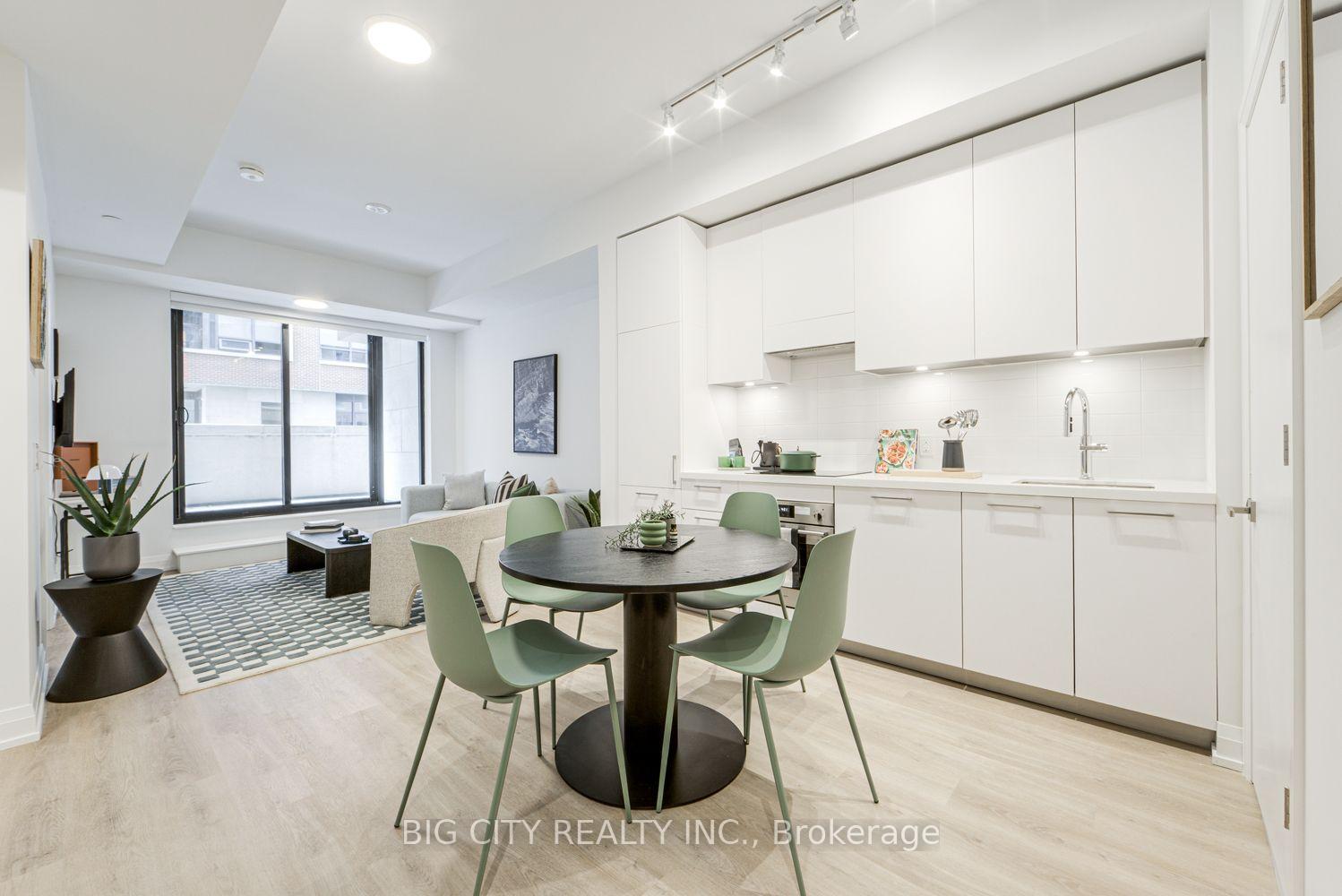 Photo 5 of Unit 205, 36 Brentcliffe Road, Toronto, Thorncliffe Park — HOMEH