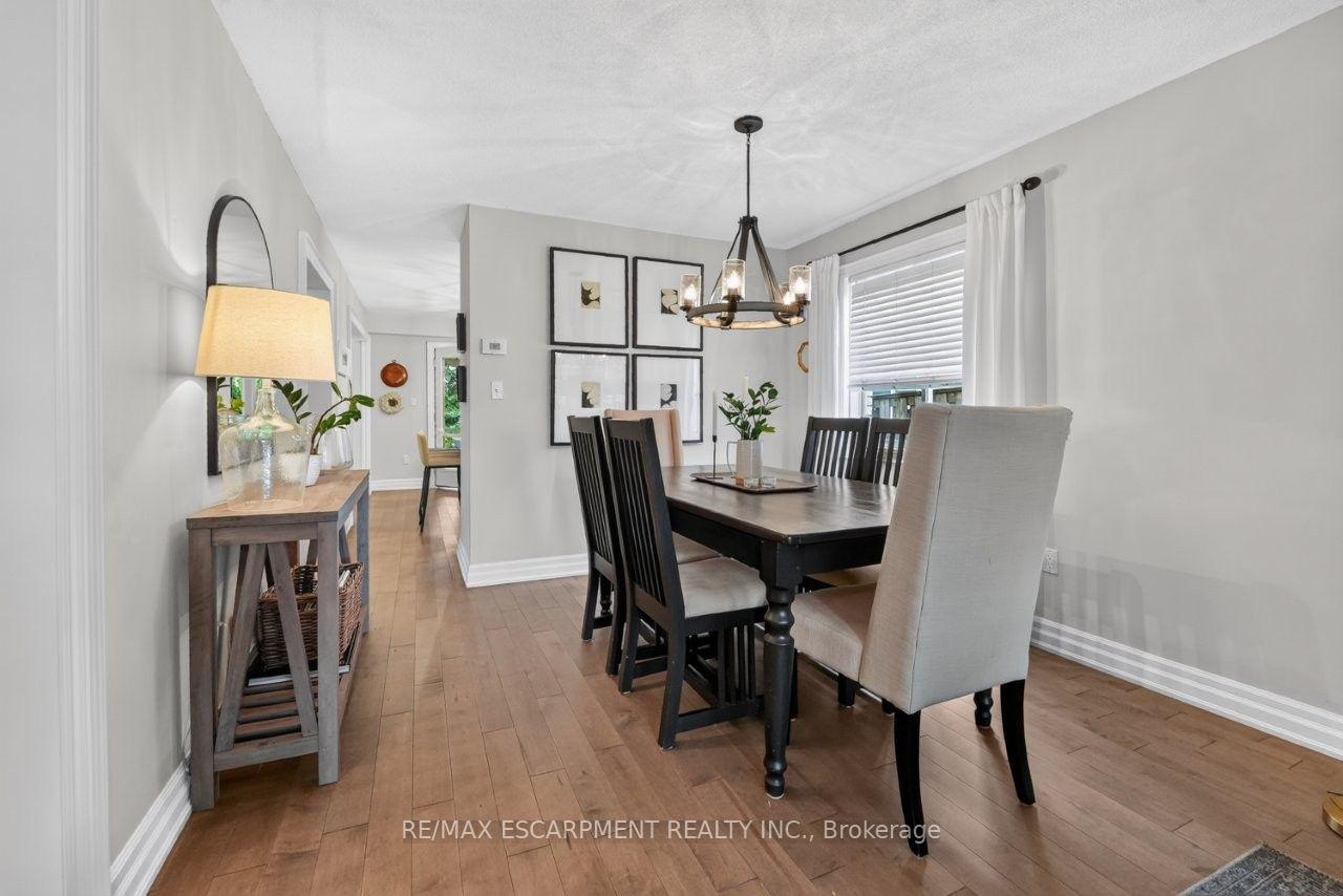 Photo 9 of 45 Richmond Crescent, Hamilton, Winona Park — HOMEH