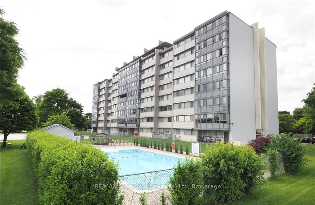 Photo 2 of Unit 507, 24 Midland Drive, Kitchener, Stanley Park — HOMEH