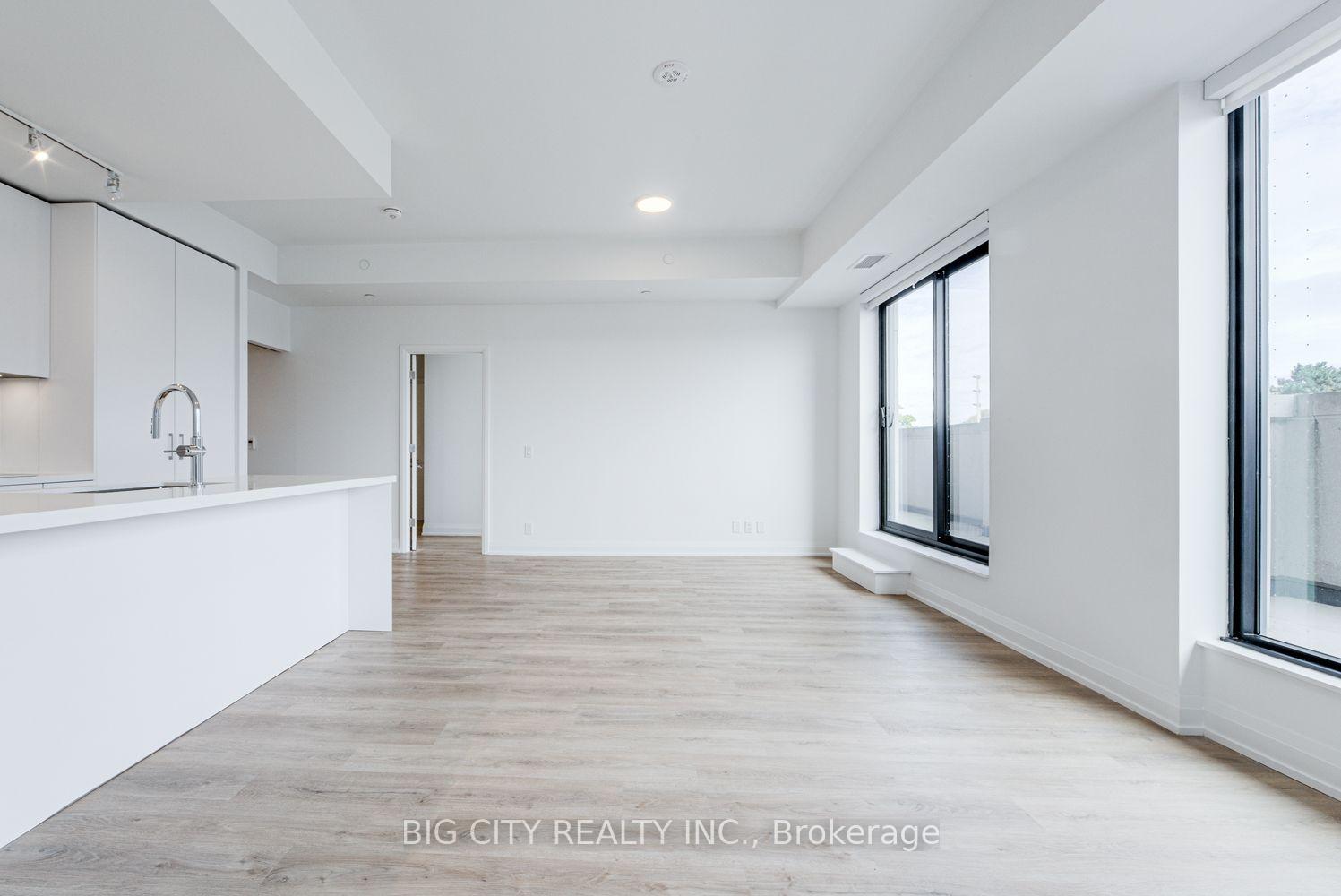 Photo 5 of Unit 209, 36 Brentcliffe Road, Toronto, Thorncliffe Park — HOMEH
