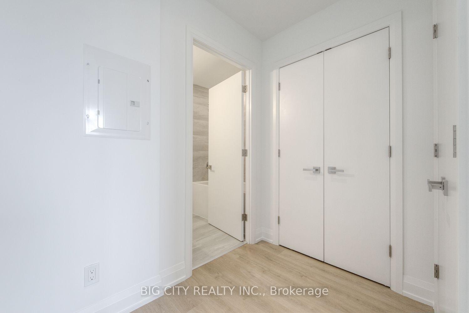 Photo 16 of Unit 209, 36 Brentcliffe Road, Toronto, Thorncliffe Park — HOMEH