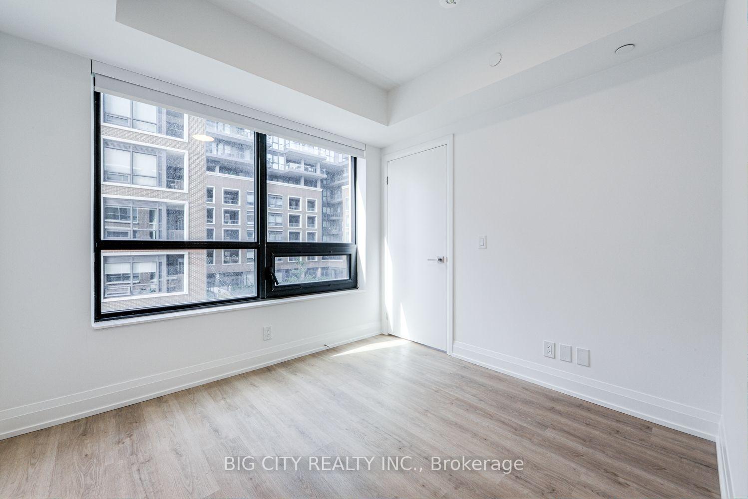 Photo 14 of Unit 401, 36 Brentcliffe Road, Toronto, Thorncliffe Park — HOMEH