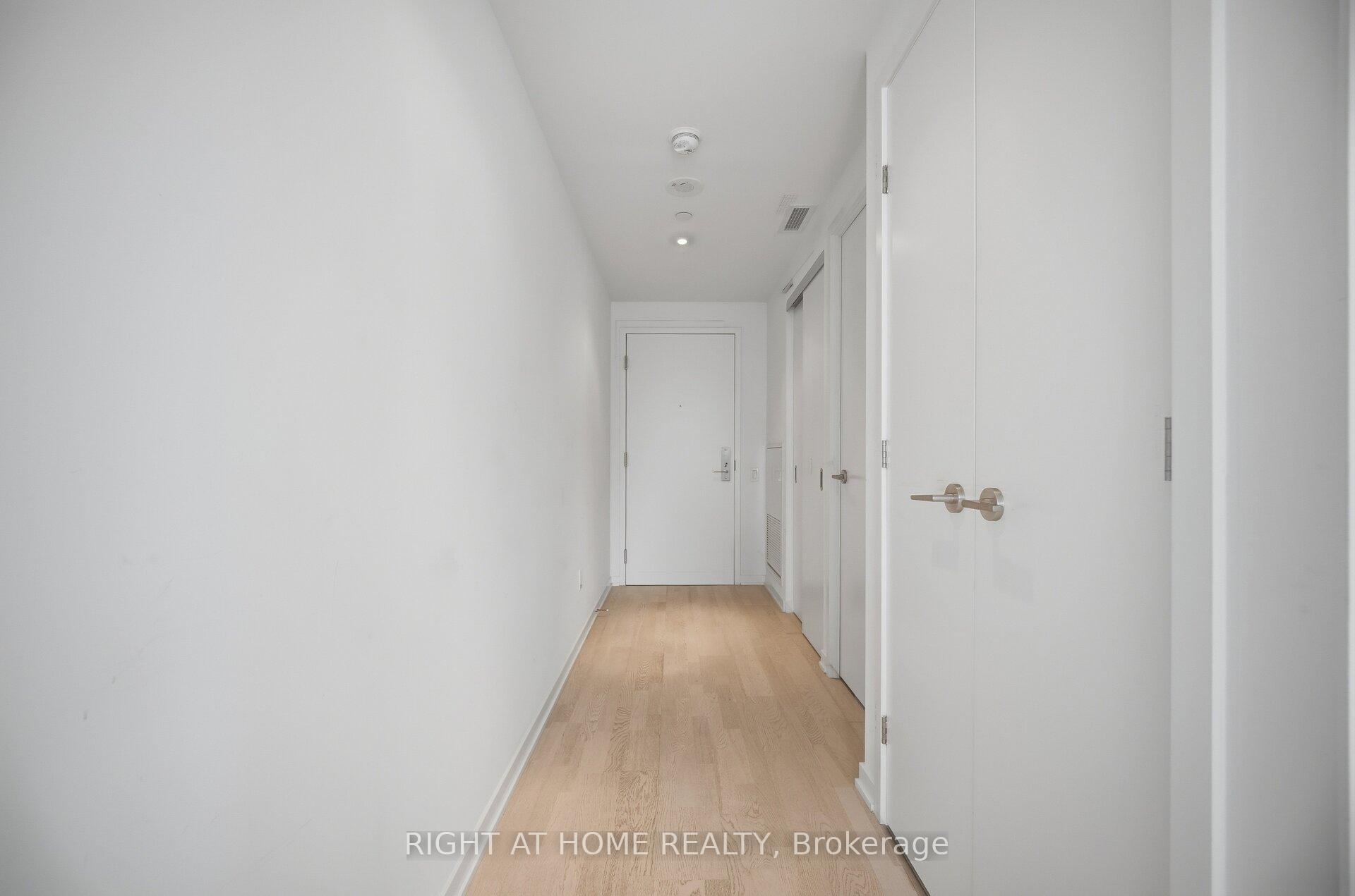 Photo 9 of Unit 1407, 60 Colborne Street, Toronto, Church-Yonge Corridor — HOMEH