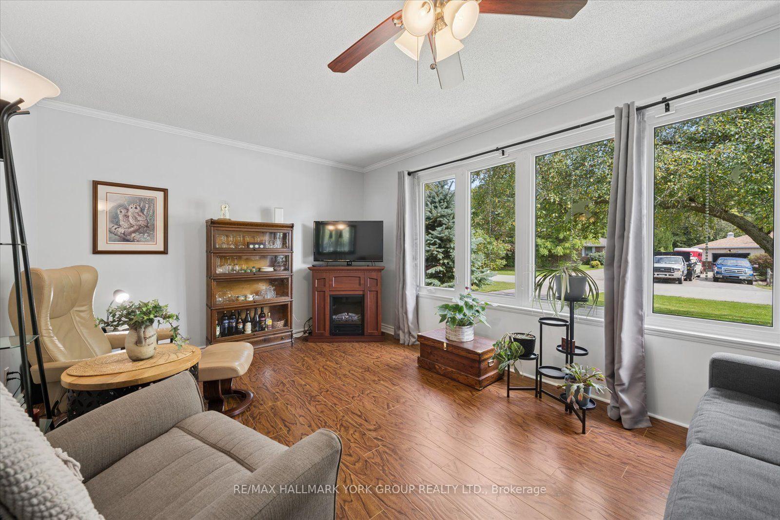 Photo 7 of 26 Georgina Street, Georgina, Sutton & Jackson's Point — HOMEH
