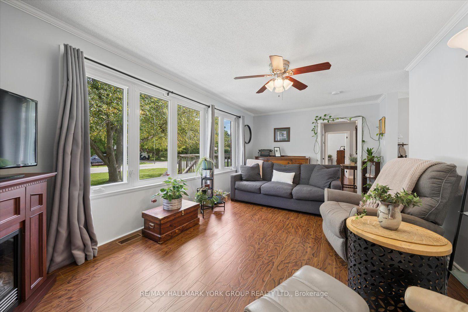 Photo 10 of 26 Georgina Street, Georgina, Sutton & Jackson's Point — HOMEH