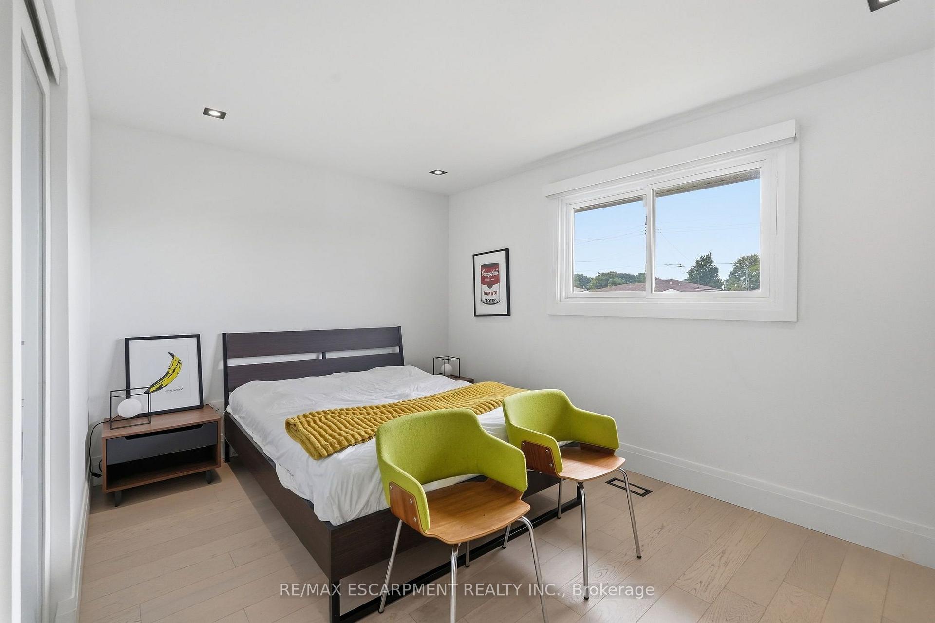 Photo 28 of 9 Donlea Drive, Hamilton, Sherwood — HOMEH